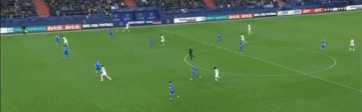 开云-半场：马赛4-0巴约，特拉奥雷传射，格林伍德、古伊里破门